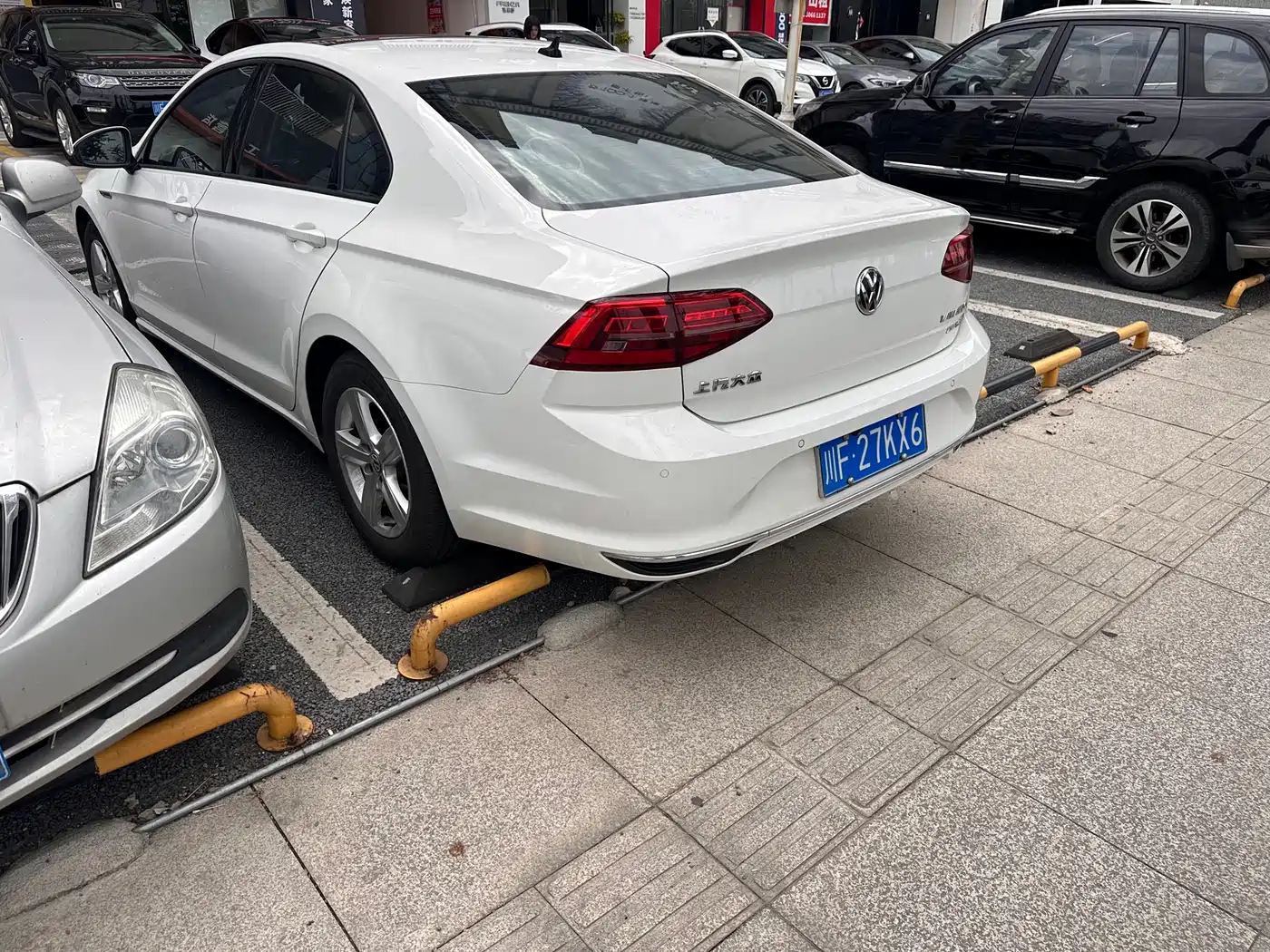 Volkswagen Lamando 2021 230TSI DSG Fashion Edition фото 4