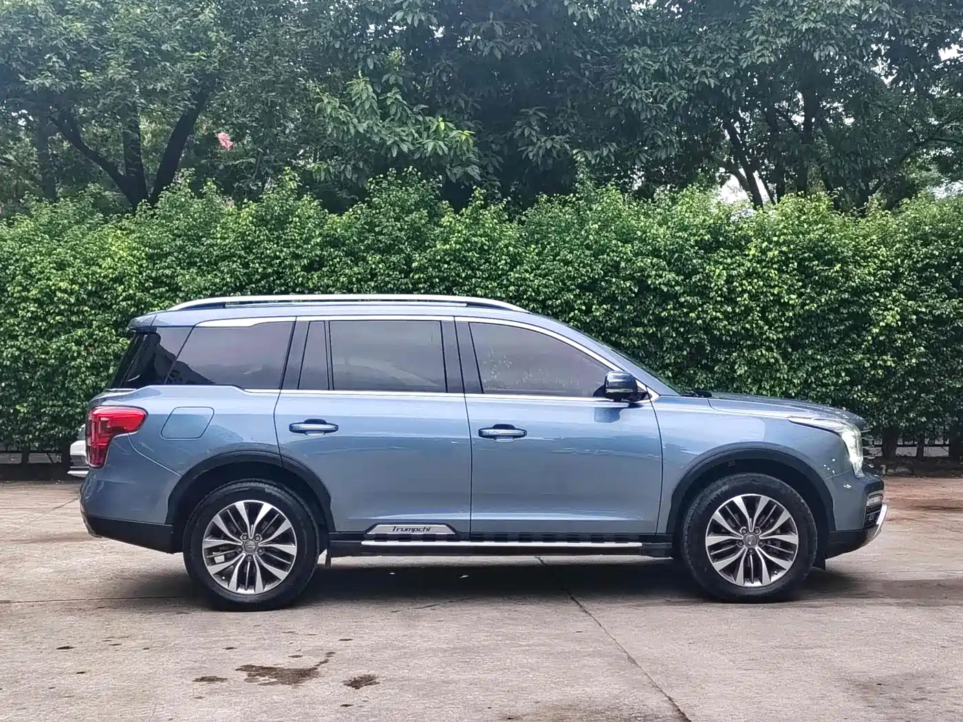 GAC Trumpchi Trumpchi GS8 2017 320T 2WD Luxury Smart Connect (7-seater) фото 3