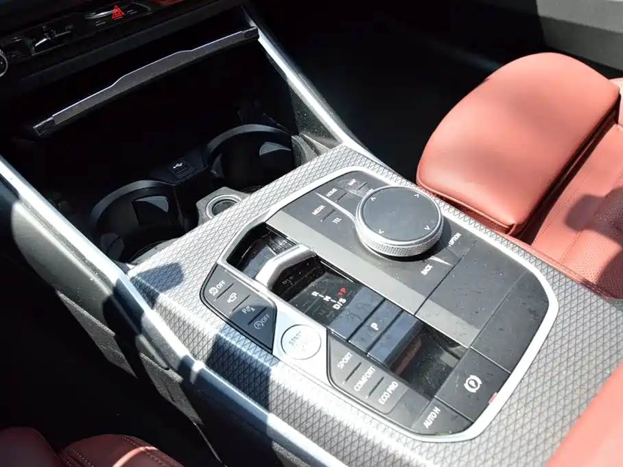 BMW 3 Series 2023 325Li M Sport Black Night Package фото 10