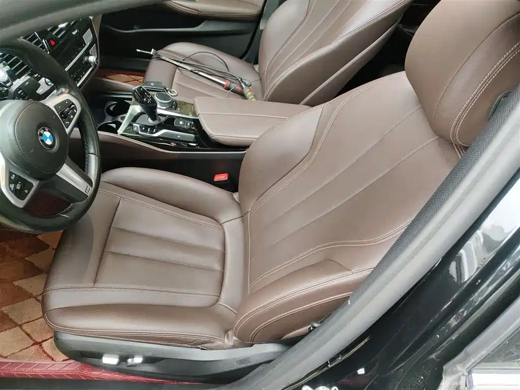 BMW 5 Series 2020 525Li M Sport Package фото 21