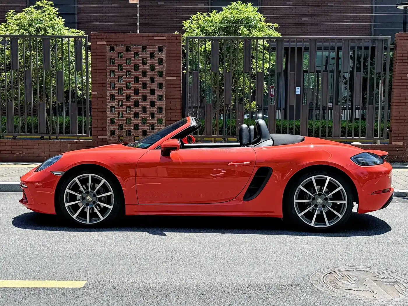 Porsche 718 2018 Boxster 2.0T фото 4