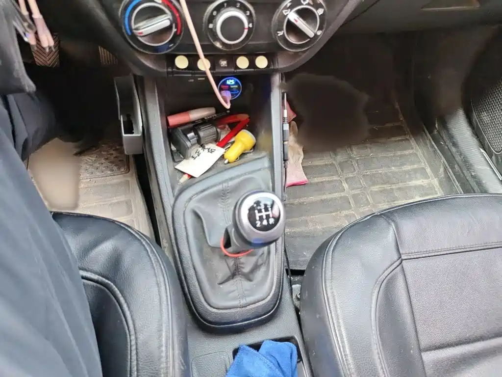 Hyundai Verna 2019 2017 1.4L Manual Colorful Connected Edition China VI