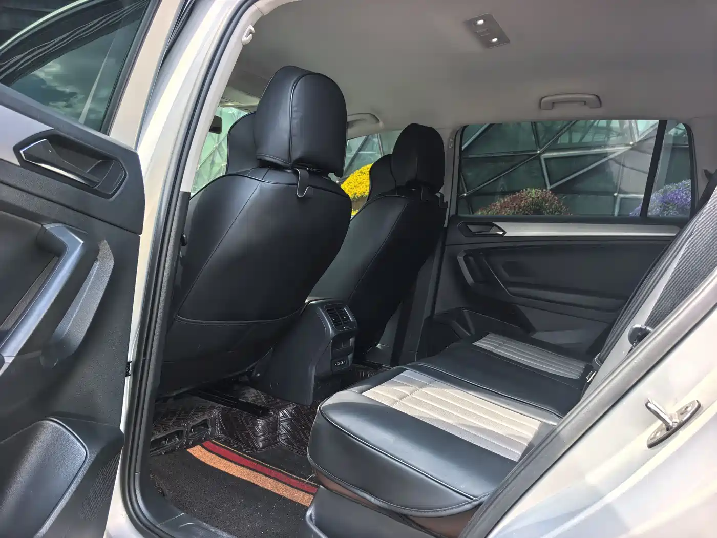Volkswagen Tiguan L 2019 330TSI Automatic 2WD Trend Edition China VI фото 9