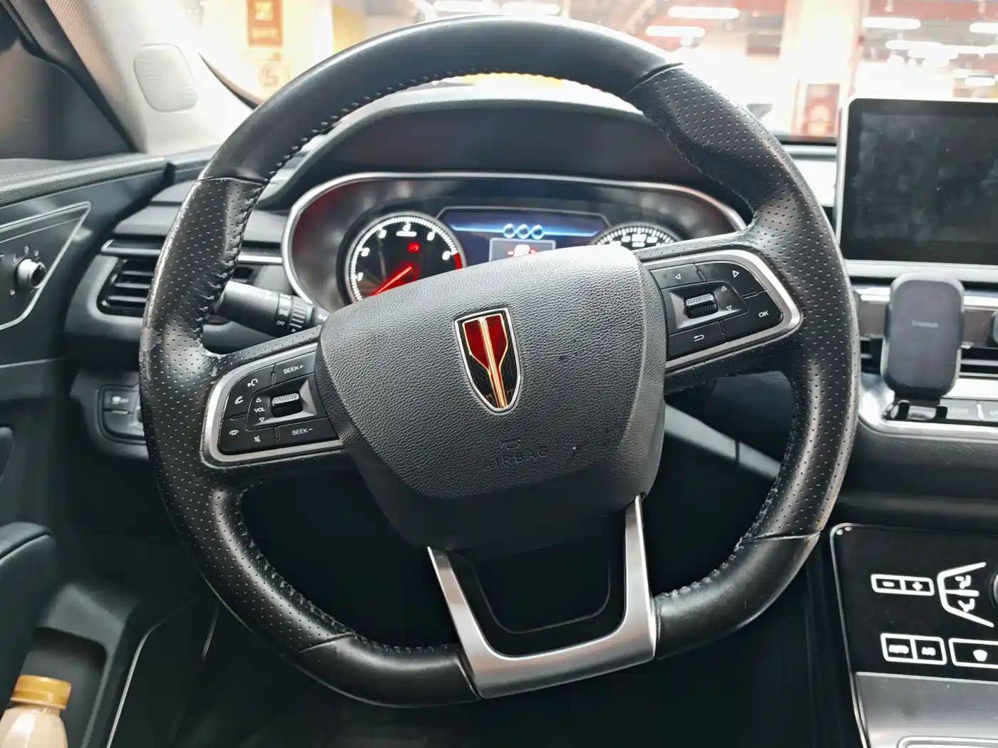 Hongqi H5 2020 1.5T DCT Qi Rhythm Edition фото 6