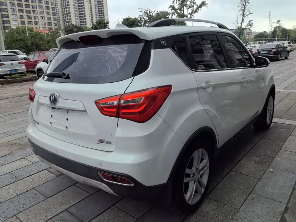 Changan CS35 2018 2017 1.6L Auto Luxury