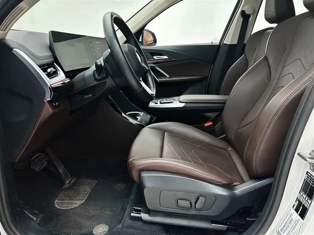BMW X1 2023 sDrive20Li X Design Package фото 19