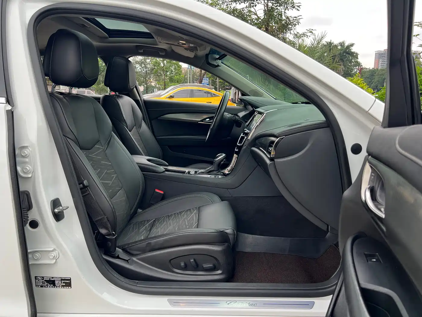 Cadillac ATS-L 2017 28T Technology фото 18