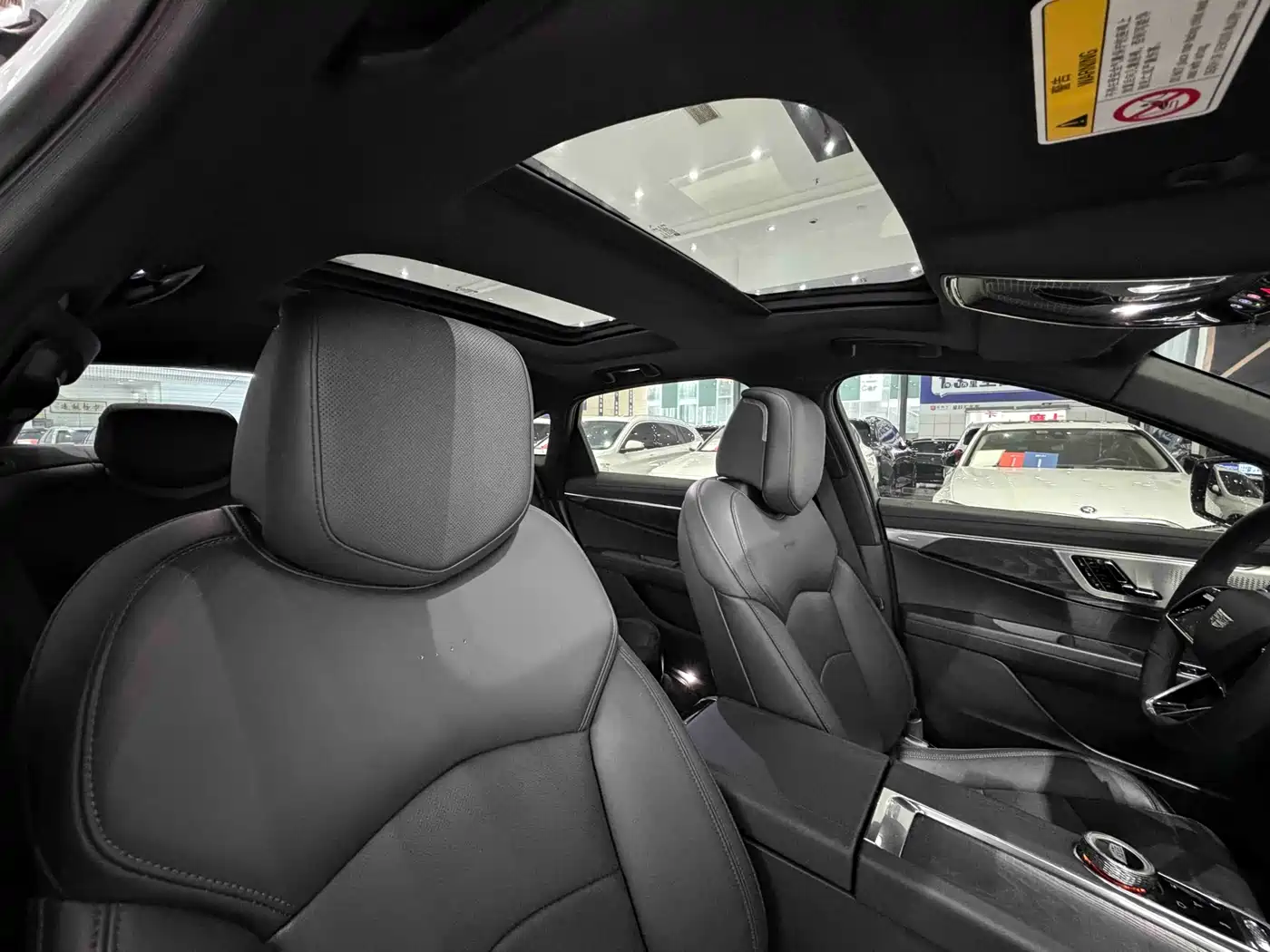 CADILLAC CT6