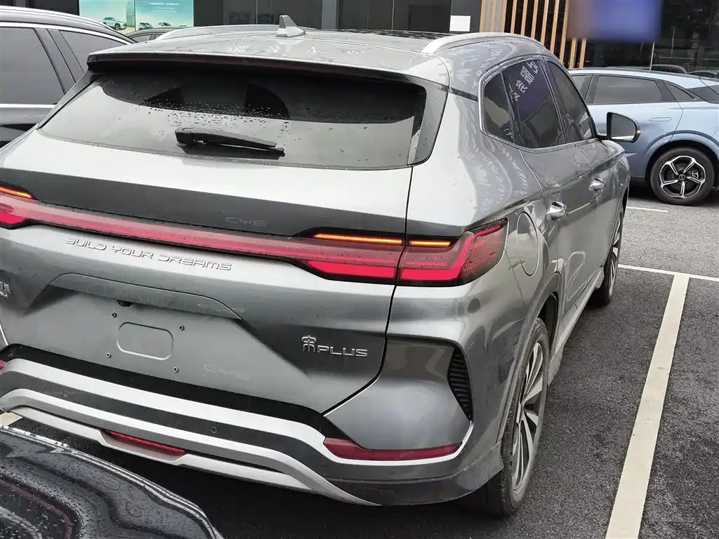 BYD Song PLUS PHEV 2024 Glory Edition DM-i 110km Flagship фото 7