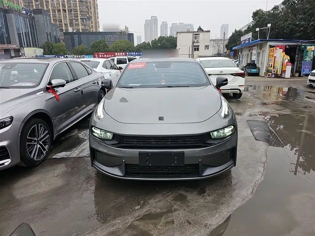 Lynk & Co 03 2021 2.0TD Auto Jin Plus фото 3