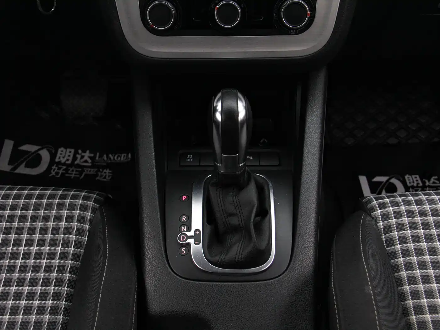Volkswagen Scirocco 2015 2015 1.4TSI Trend Edition