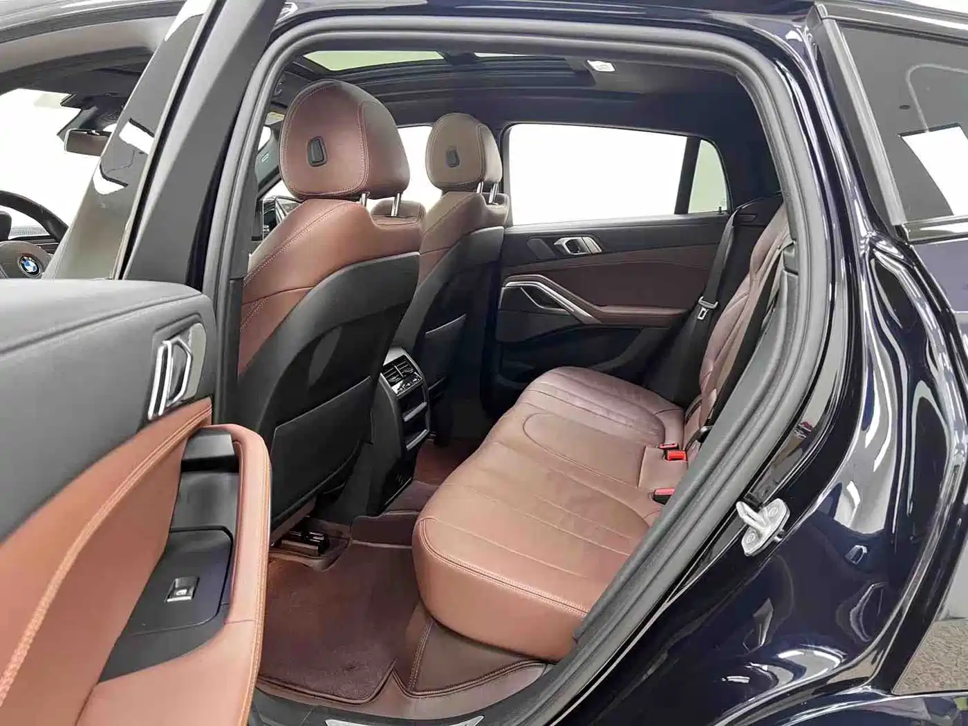 BMW X6 2022 Facelift xDrive40i M Sport Package фото 10