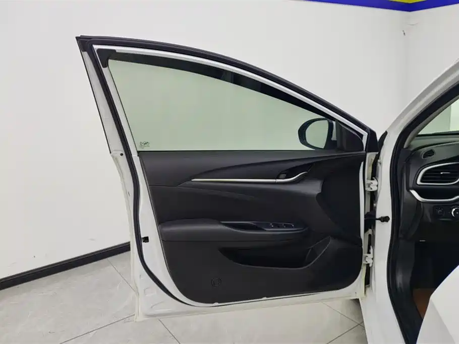 Buick Excelle 2021 Facelift Exemplar 1.5L Auto Elite фото 7