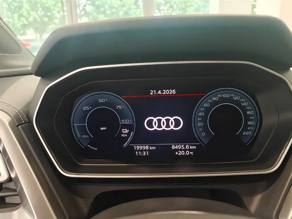 Audi Q4 e-tron 2024 40 e-tron Pioneer Edition фото 4