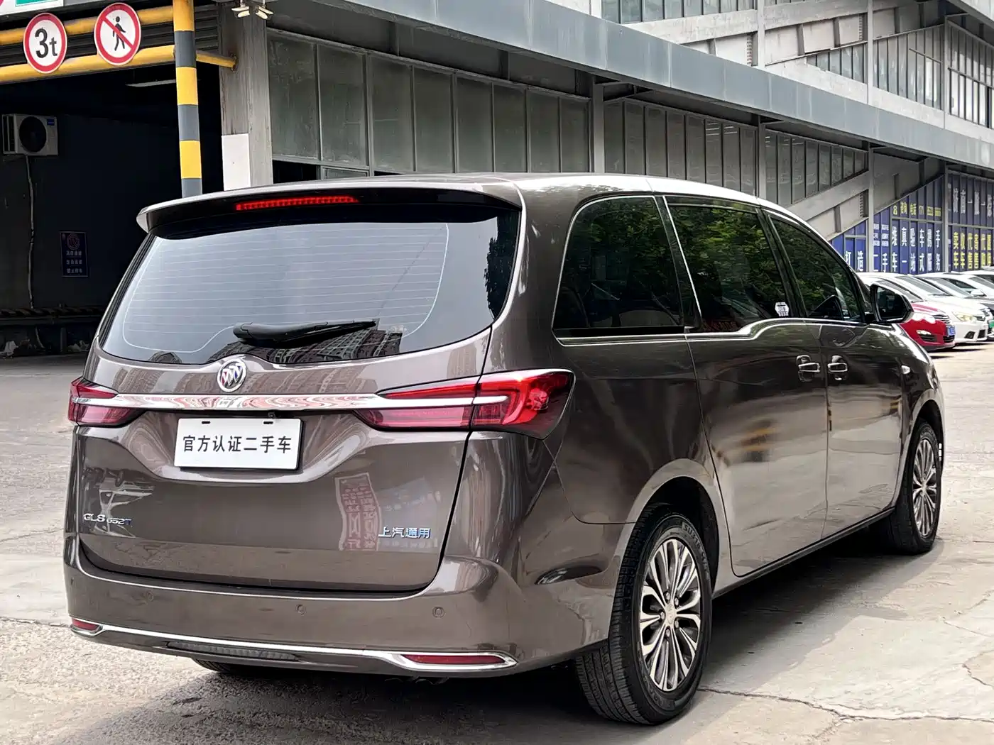 Buick GL8 2022 Land Business Class 652T Luxury фото 24