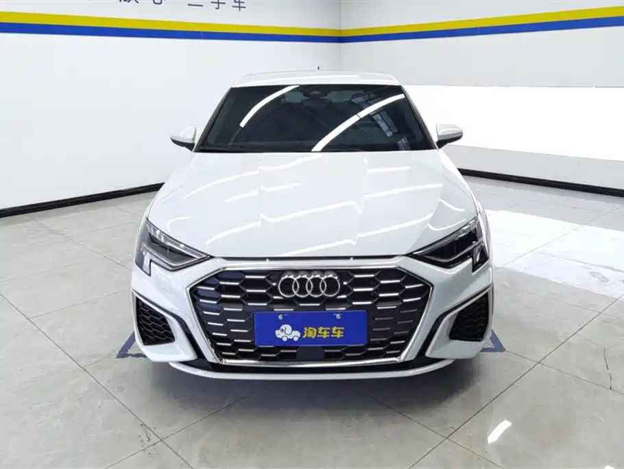 Audi A3 2024 Model Sportback 35 TFSI Progressive Sport фото 2