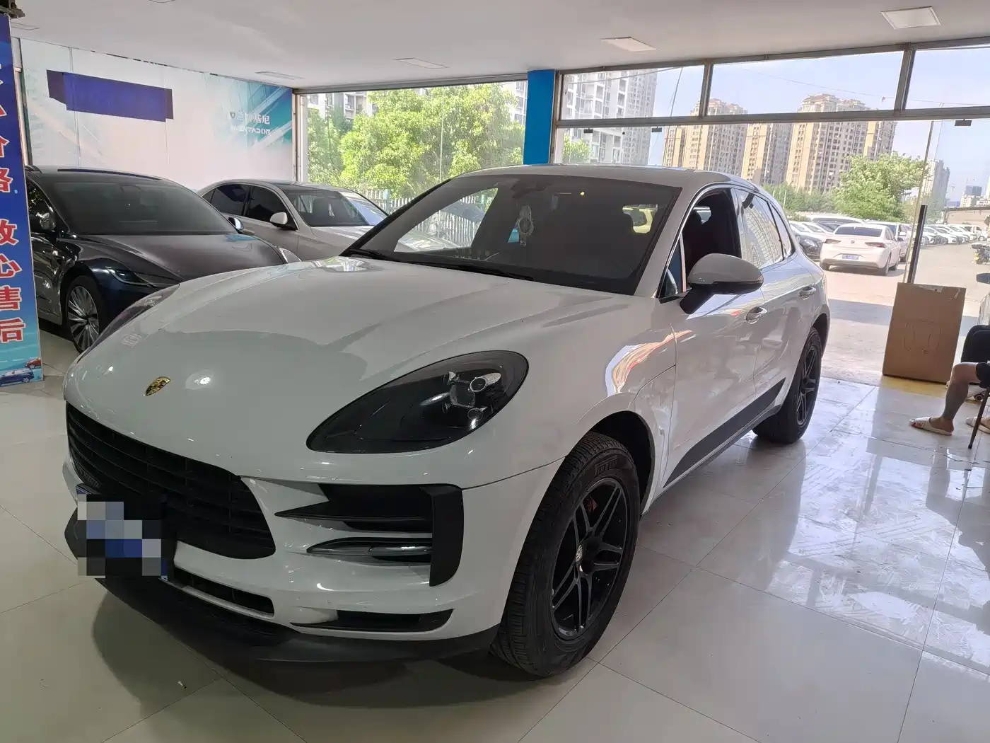 Porsche Macan 2020 Macan 2.0T фото 2