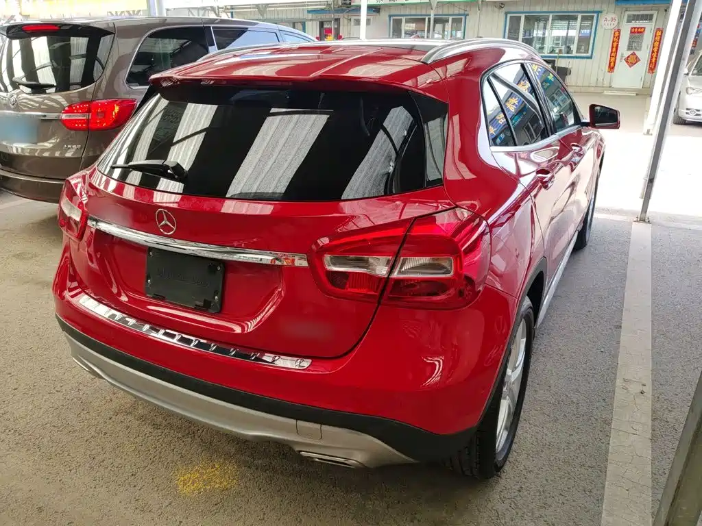 Mercedes-Benz GLA 2015 2015 GLA 200 Dynamic