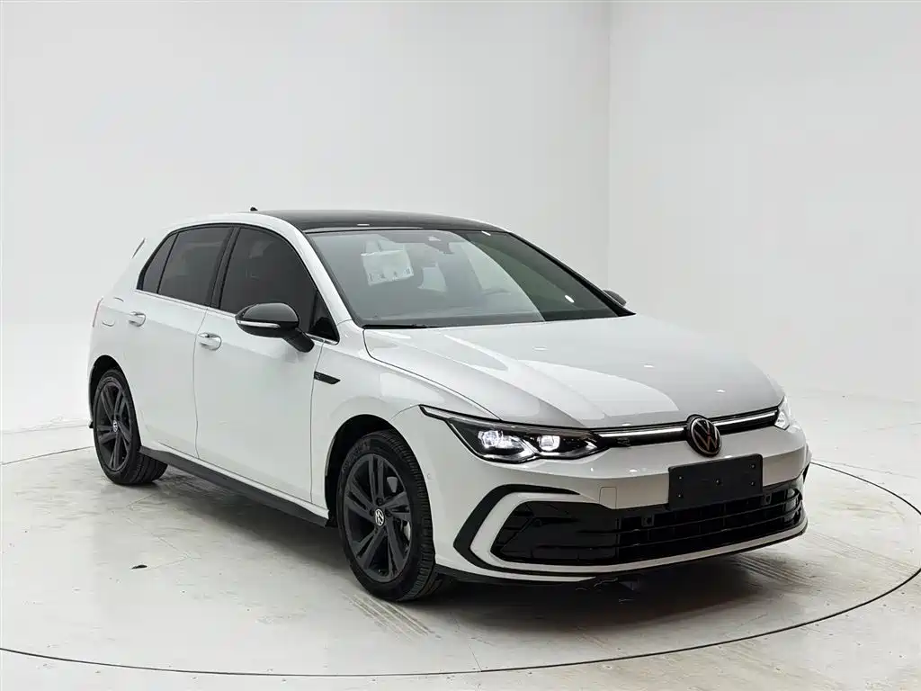 Volkswagen Golf 2021 280TSI DSG R-Line фото 3