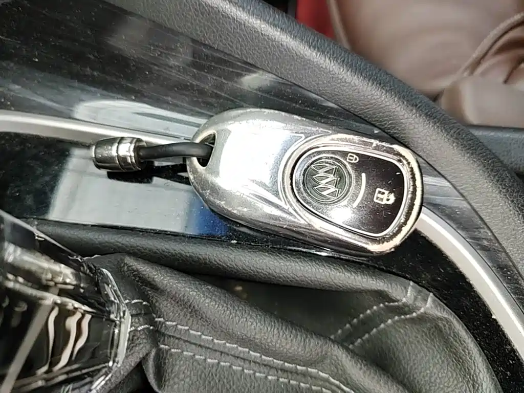 Фото 9 - Buick GL6