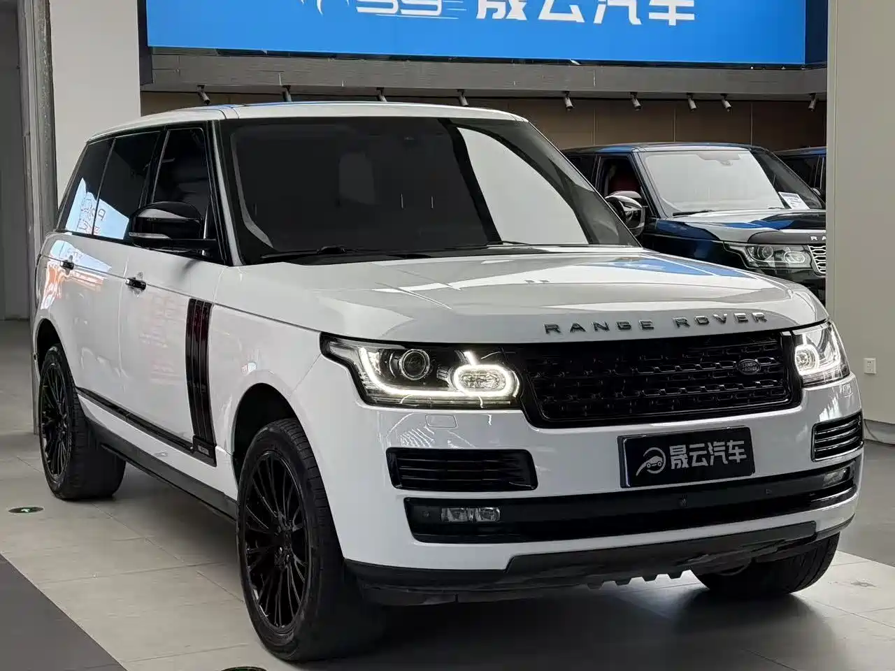 Land Rover Range Rover 2016 3.0 SC V6 Vogue LWB