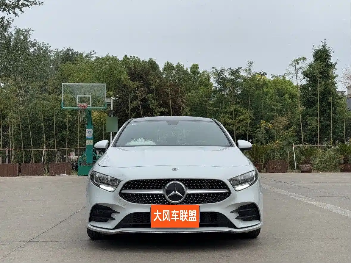Mercedes-Benz A-Class 2022 Facelift A 180 L Sport Sedan фото 2