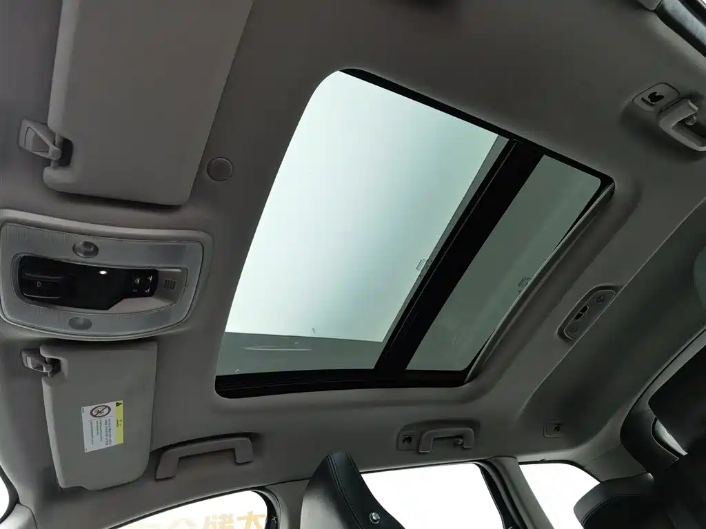 Photo 14 - Volvo XC60