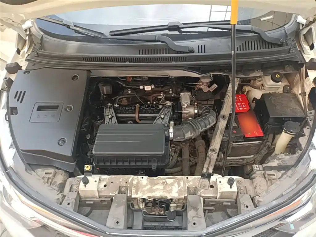 BYD Yuan 2016 1.5L Manual Premium фото 20