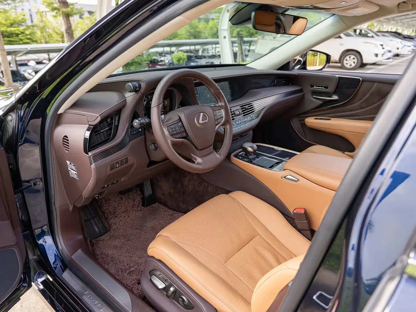 Lexus LS, миниатюра 8