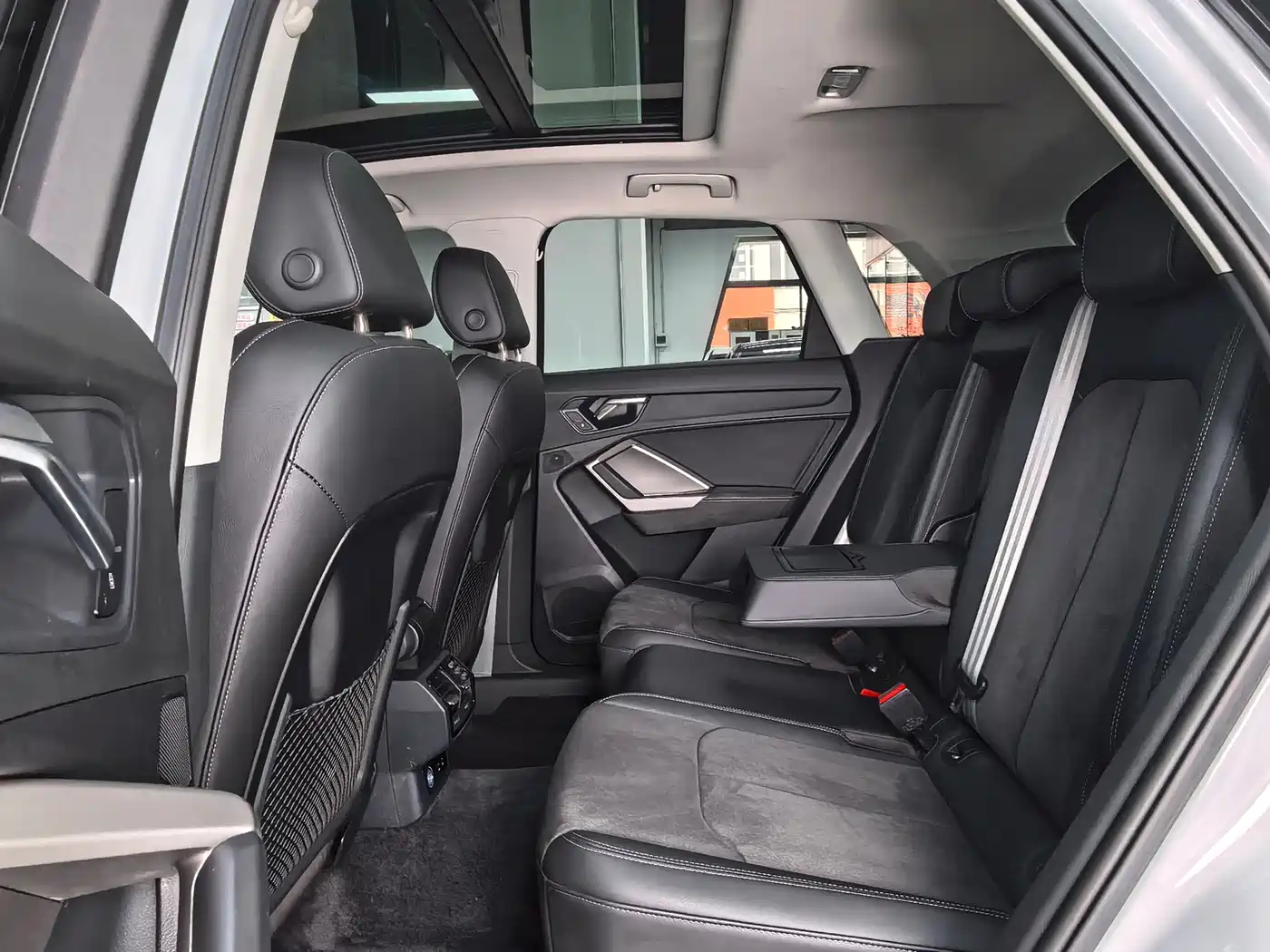 Audi Q3 2023 35 TFSI Fashion Dynamic (1.4T) фото 10