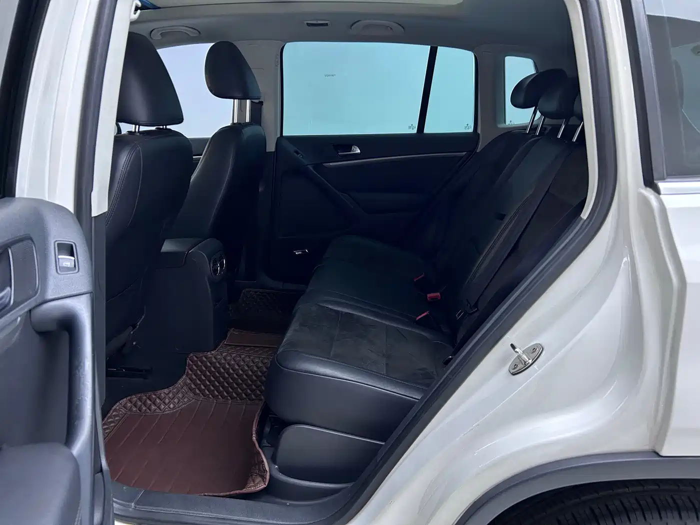 Volkswagen Tiguan 2013 2.0TSI Automatic AWD Flagship Edition фото 9