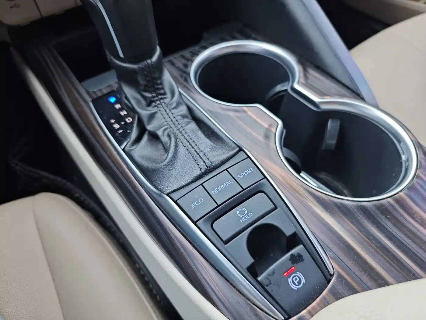 Toyota Camry 2019 Facelift 2.5G Luxury Edition фото 15