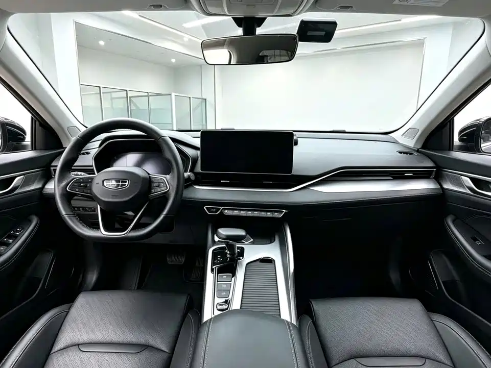 Geely Preface 2020 2021 2.0TD Luxury