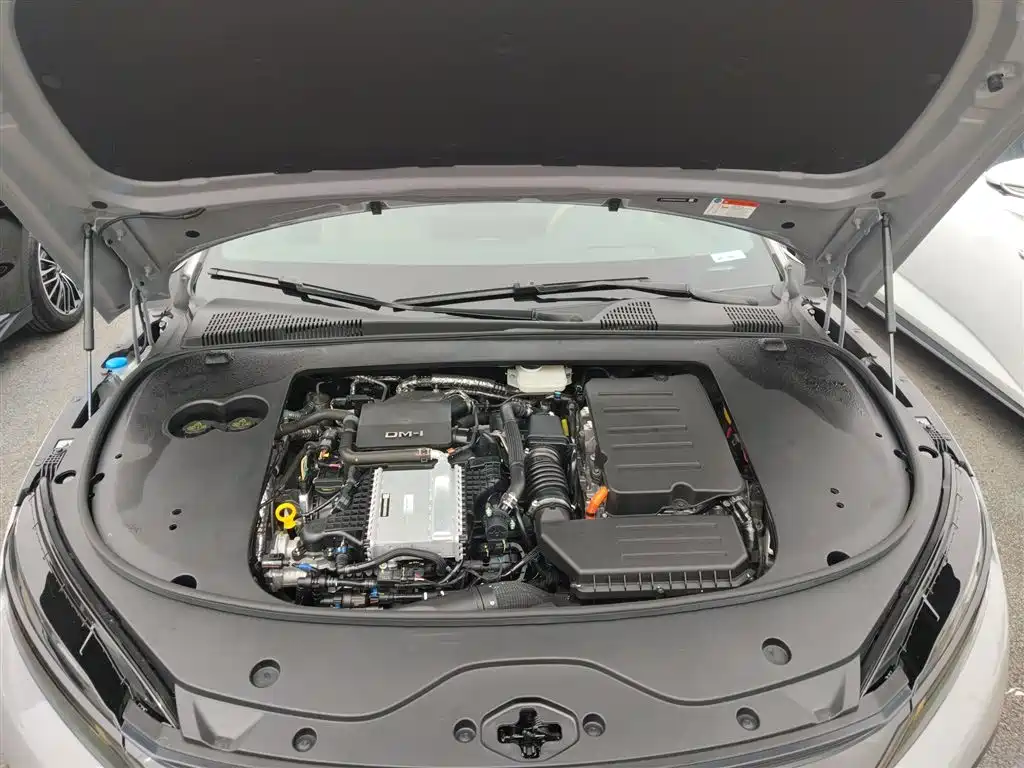 BYD Han 2025 DM-i Smart Driving Edition 125KM LiDAR Flagship фото 20