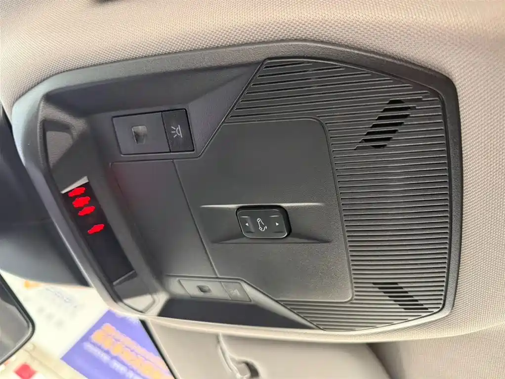 CITROEN VERSAILLES C5 X