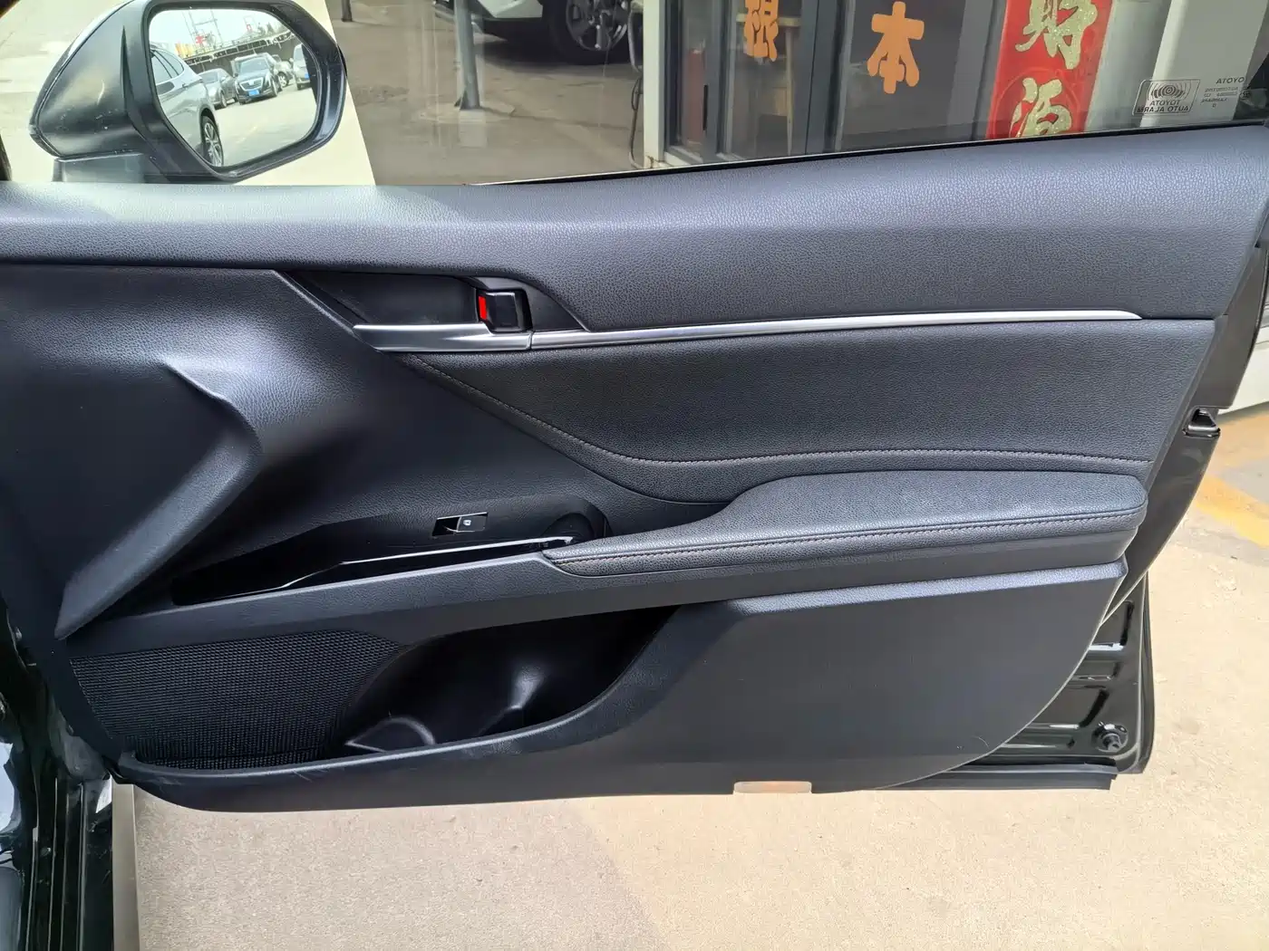 Toyota Camry 2019 Facelift 2.0G Luxury Edition фото 12
