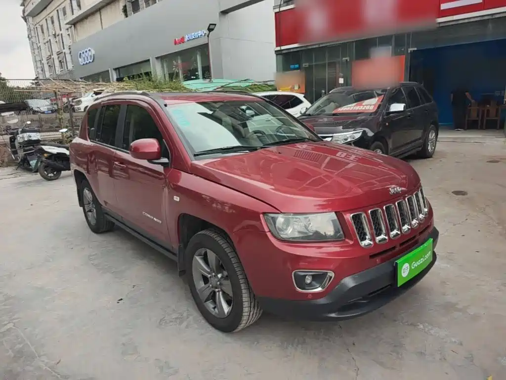 Jeep Compass (Import) 2014 2014 Facelift 2.4L 4WD Comfort Edition