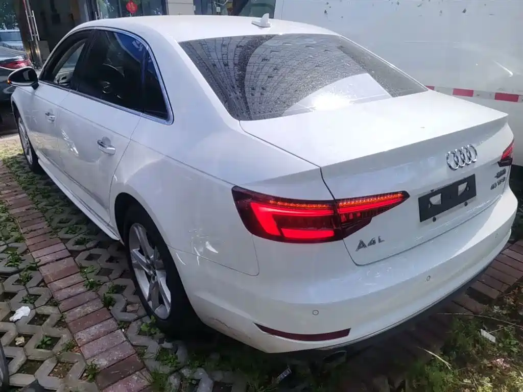 Audi A4L 2018 30th Anniversary 40 TFSI Progressive фото 5