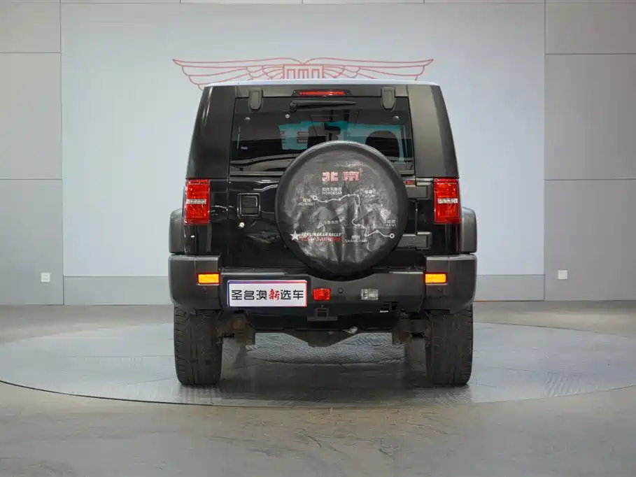 BAIC ORV Beijing Offroad BJ40 2016 Model 40L 2.3T Automatic 4WD Exclusive фото 6