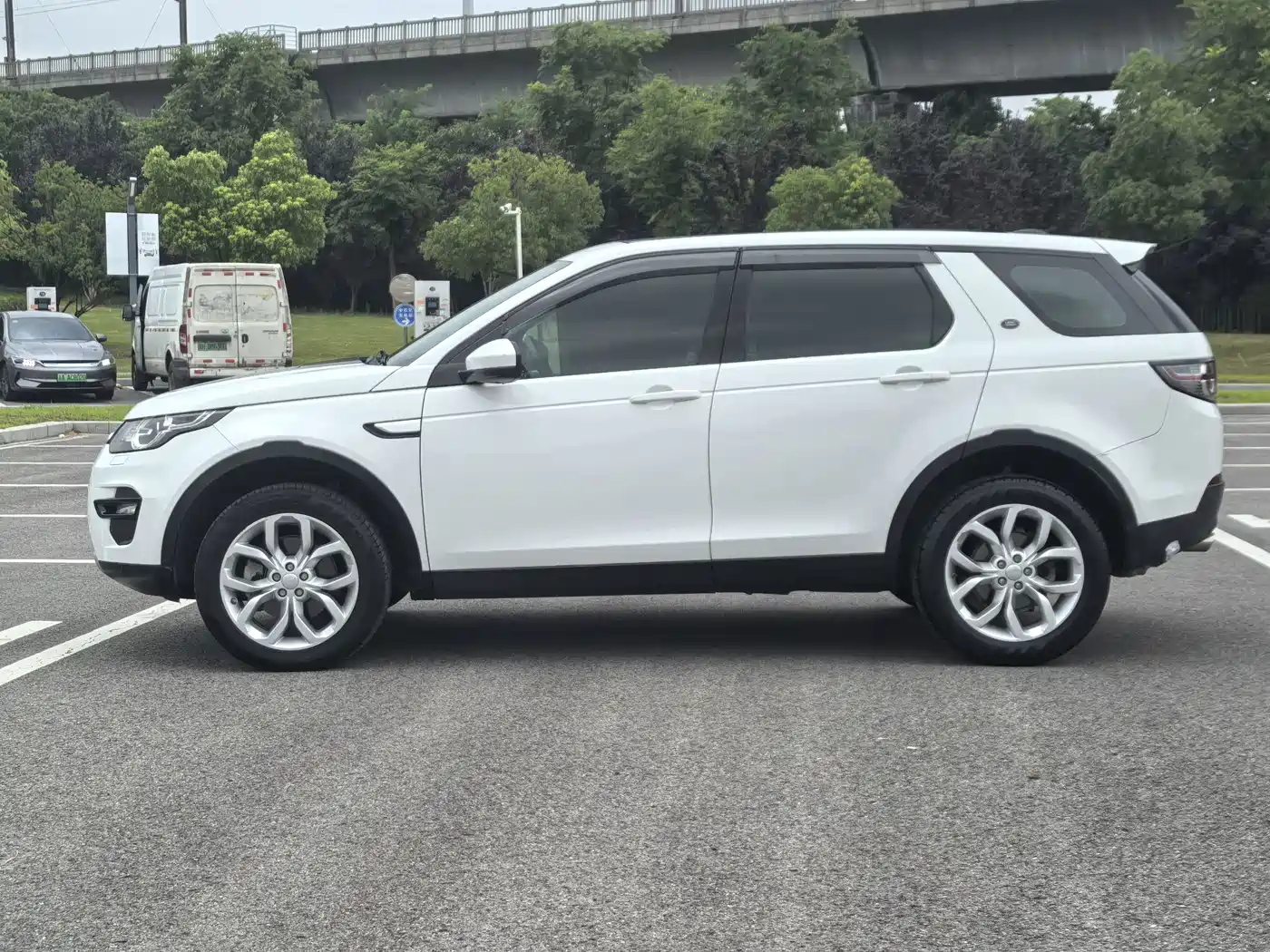 Land Rover Discovery Sport 2016 2016 2.0T HSE