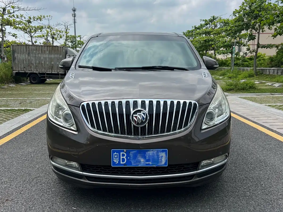 Buick GL8 2013 2.4L LT Luxury Business Executive Edition