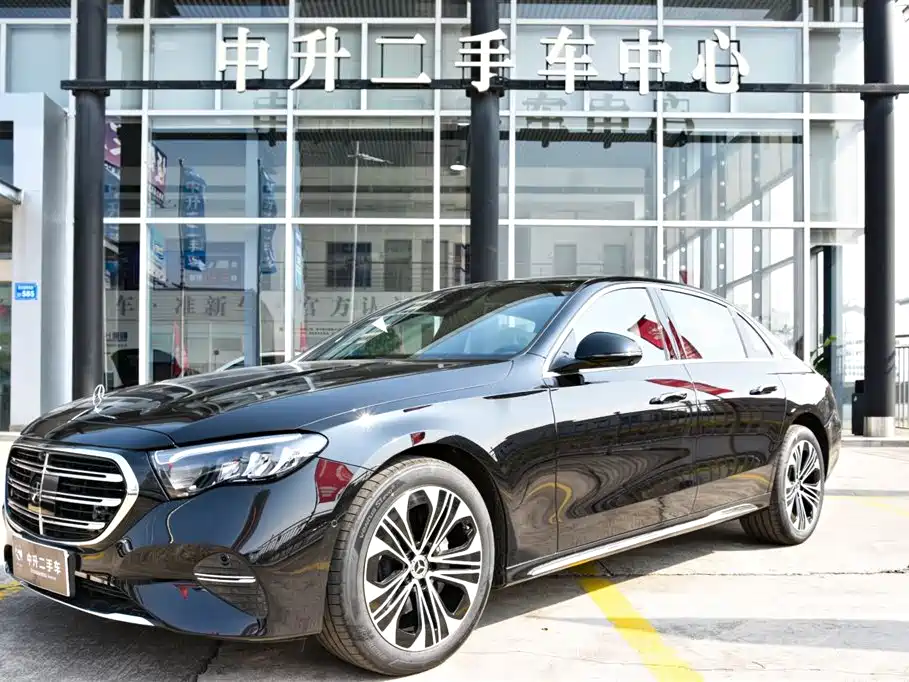 Mercedes-Benz E-Class 2026 E 300 L Luxury