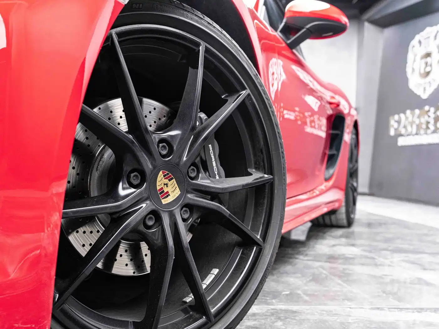 Porsche 718 2018 Boxster 2.0T фото 4
