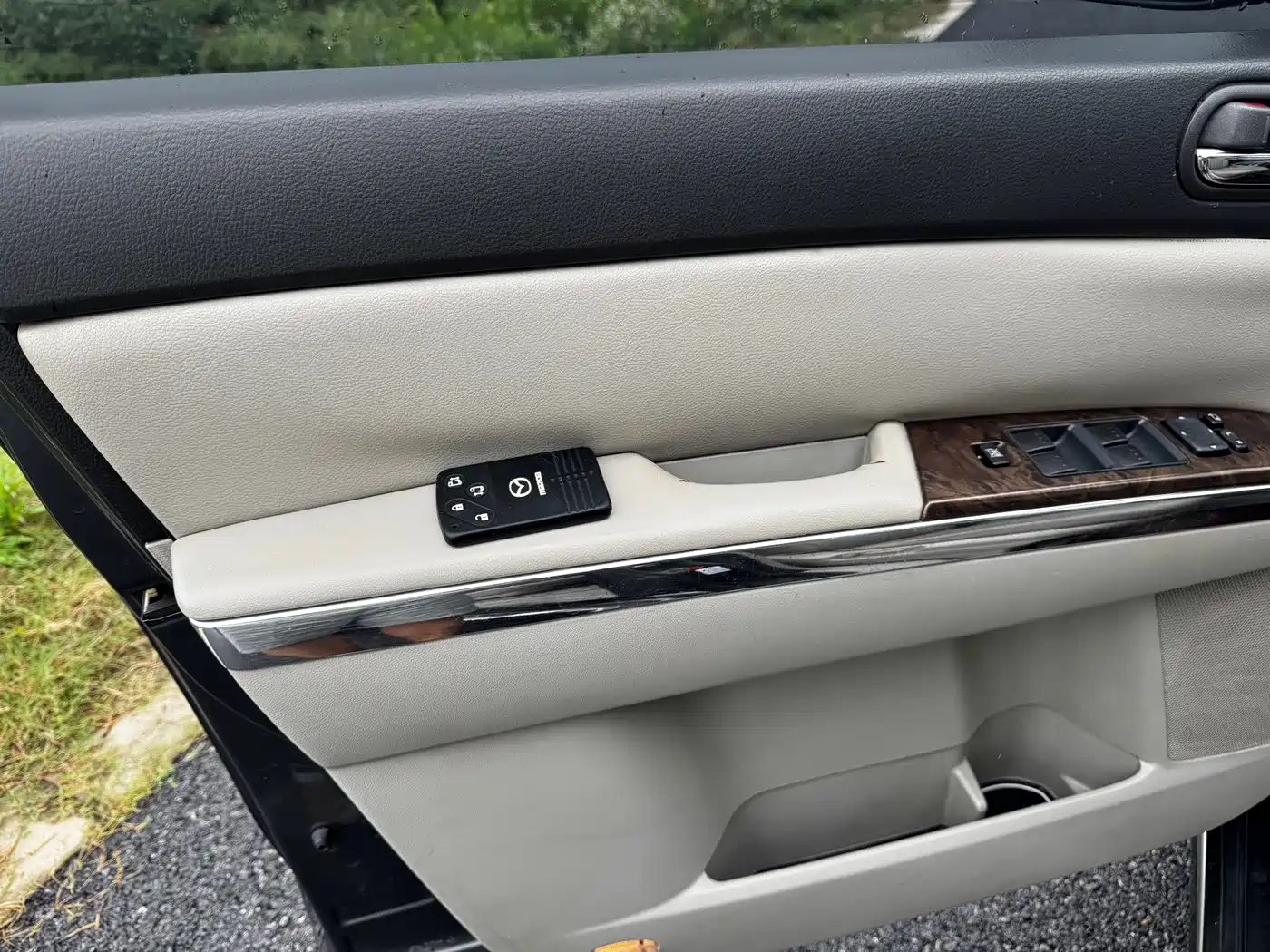 Mazda 8 2011 2011 2.3L Ultimate