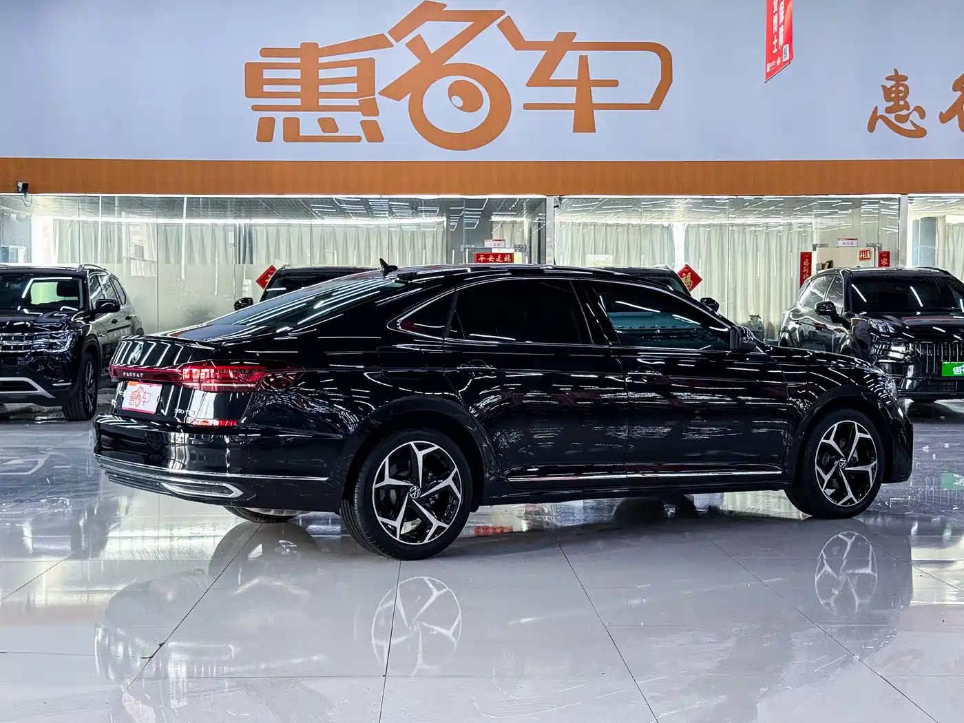 Volkswagen Passat 2024 380TSI Starlight Dragon Glory Edition фото 22