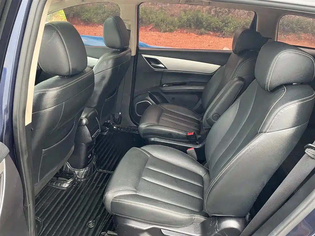 BYD Song MAX 2021 Upgrade 1.5T Automatic Luxury Edition 7-Seater фото 6