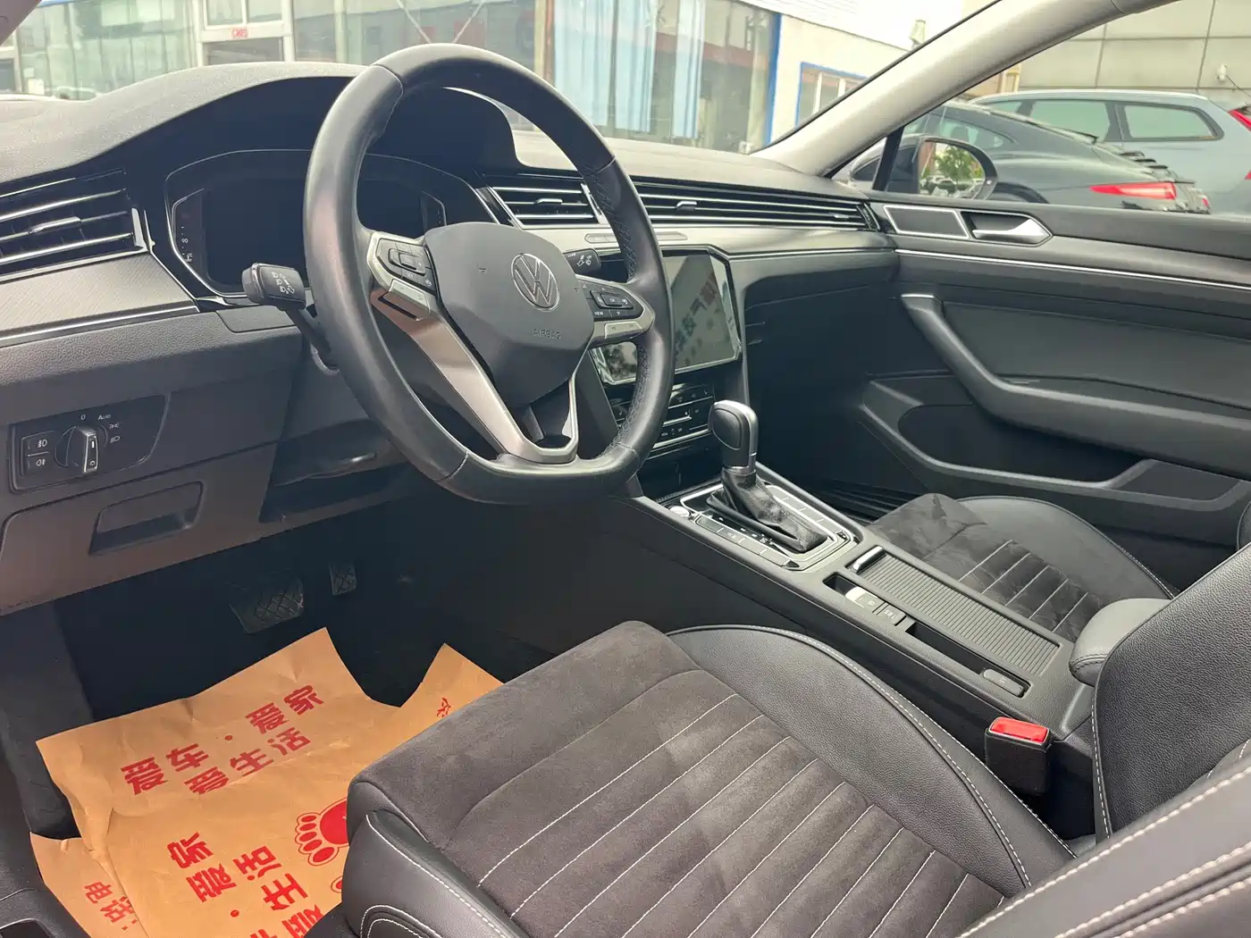 Volkswagen Magotan 2021 330TSI DSG 30th Anniversary Edition фото 4