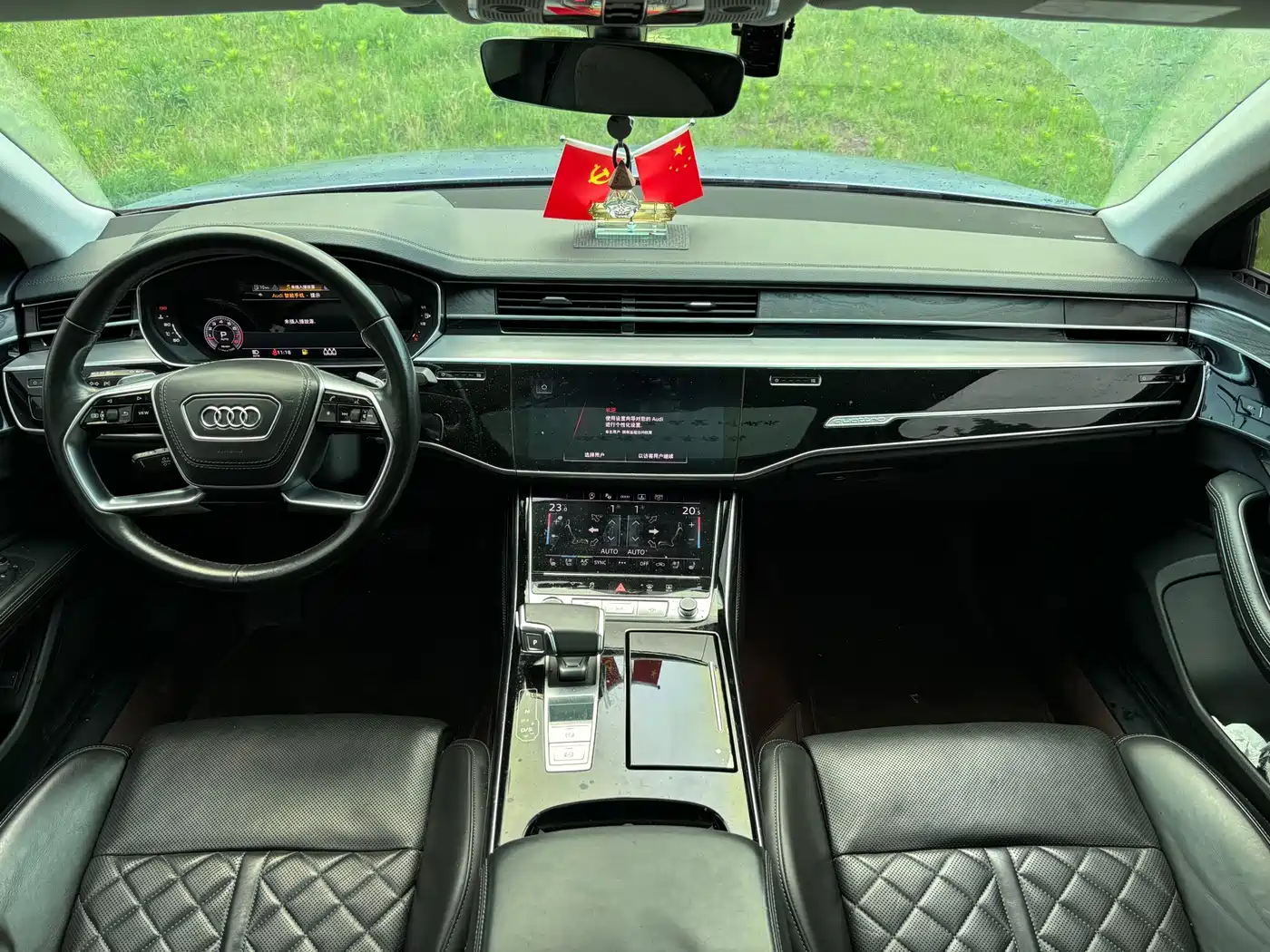Audi A8 2023 A8L 50 TFSI quattro Exclusive фото 6