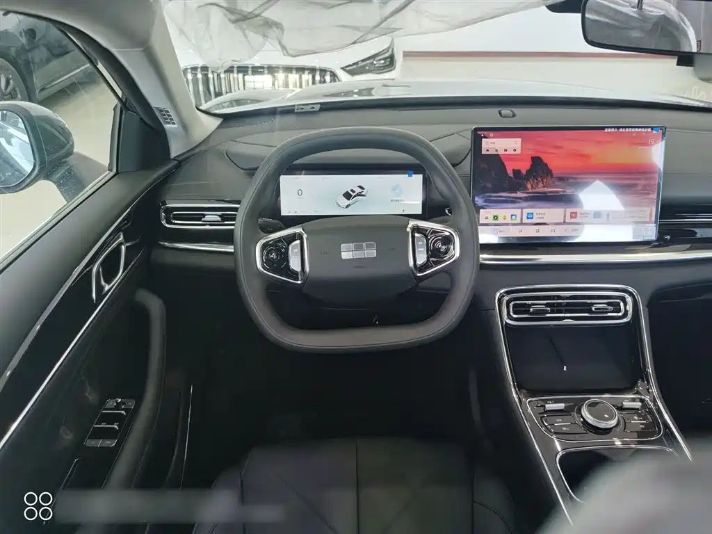 Geely Galaxy Galaxy Stellar 6 2025 125km Long Voyage Edition фото 17