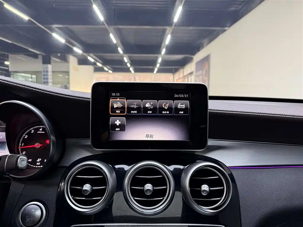 Mercedes-Benz GLC 2018 Facelift GLC 200 4MATIC фото 8